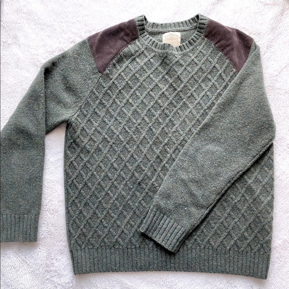 Wool Sweater Corduroy Shoulder detail